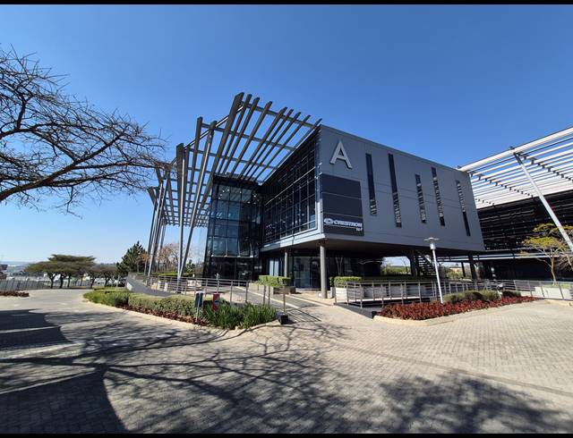 282M² OFFICE TO LET IN WOODMEAD